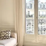 Elegant Haussmann Parisian Flat Close Eiffel Tower * Paris