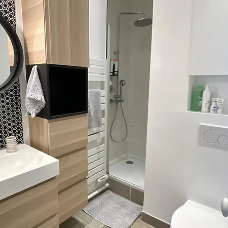 Elegant Haussmann Parisian Flat Close Eiffel Tower Παρίσι